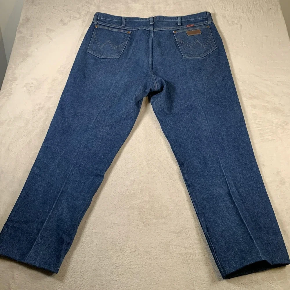 Wrangler Jeans Mens 42x34(42x31) Relaxed Blue Denim Classic Straight Leg‎ Pants